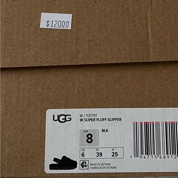 New Ugg Size 8 w super fluff slipper - Picture 6 of 7
